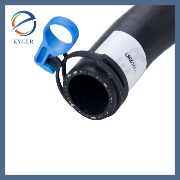 2.0 Radiator Water Hose LR057611 JDE35613 For Land Rover Range Rover Sport Jaguar Xe Xf F-pace Xj Water Bypass hose Auxiliary Hose